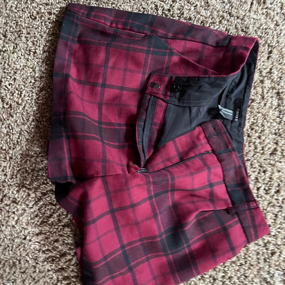 plaid shorts